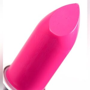 MAC Cosmetics Matte Lipstick in Candy Yum Yum - BNWOB, Original Formula